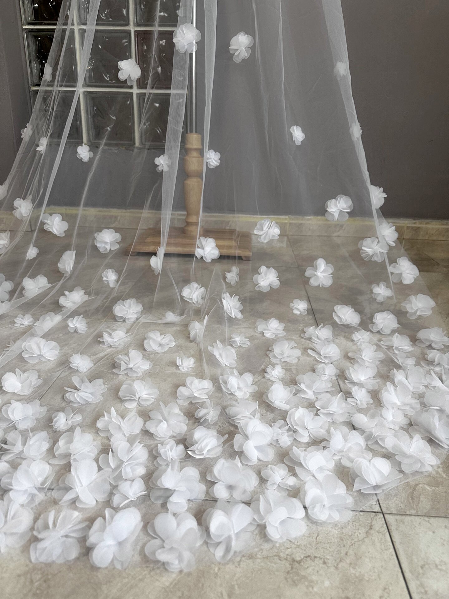 White 3D floral wedding veil with soft tulle and flower appliques